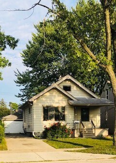 Photo - 22016 Mac Arthur Blvd House