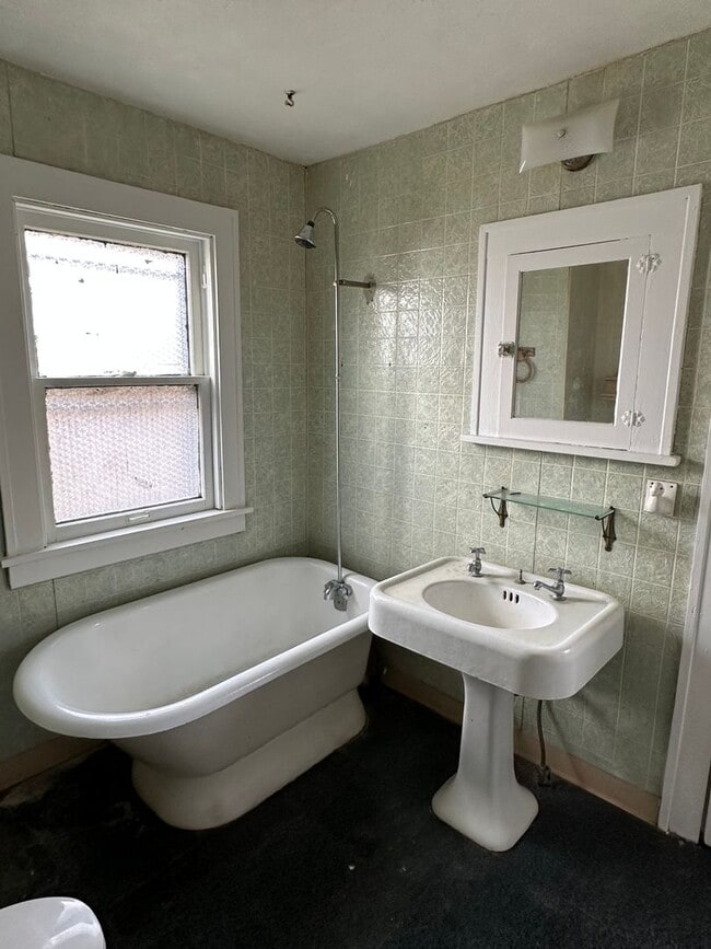 Photo - 3bd Single Collinwood Cash Pay