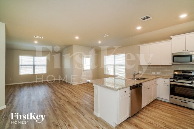 Photo - 6711 Hatchery Way