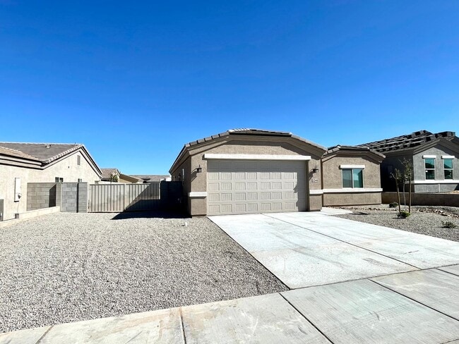 Photo - Beautiful 4 Bedroom Home in Kingman Crossing Community.