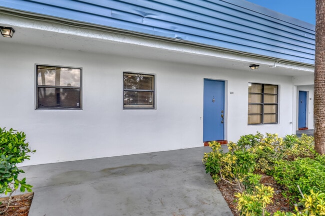 Photo - 4575 Lucerne Lakes Blvd W Unit 103