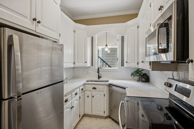 Photo - 138 Clinton Ave