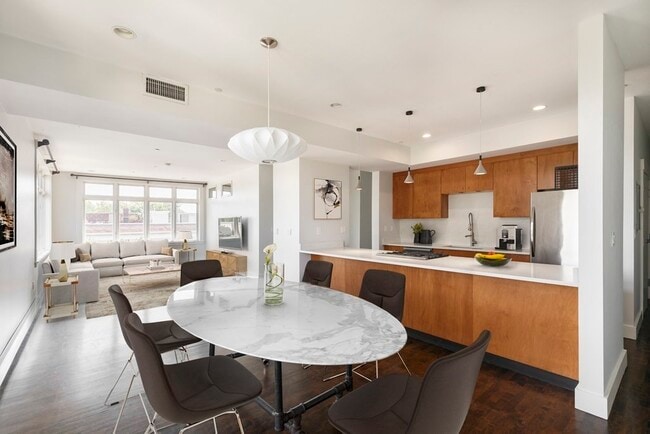 Photo - 401 Washington St Unidad 3