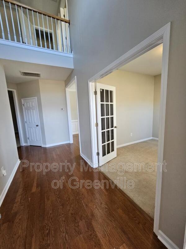 Photo - 695 Flintrock Dr