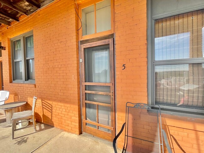 1 South Minnesota Street, Unit 5 - 1 South Minnesota Street, Unit 5 Unit 5