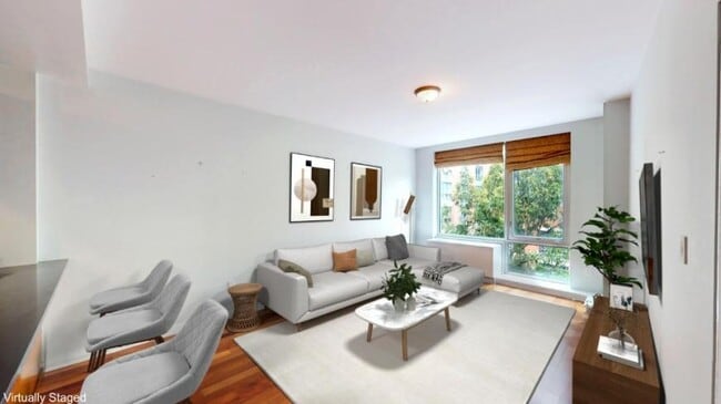 Building Photo - 1 bedroom in LONG ISLAND CITY NY 11101 Unit 2N Rental
