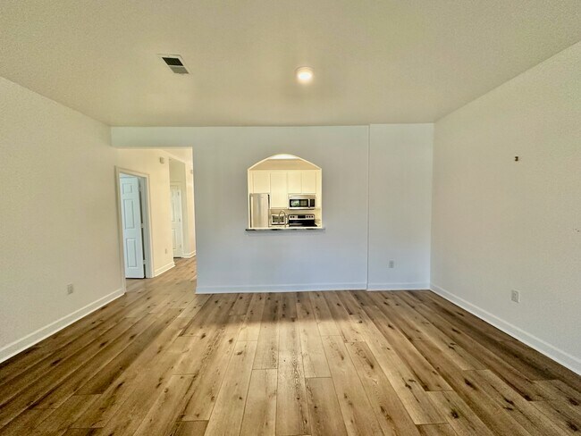 Photo - 126 S Shore Dr