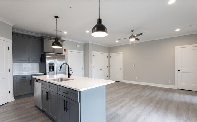 East Pointe Luxury Apartments