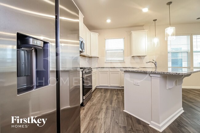 Photo - 602 Goldburn Wy