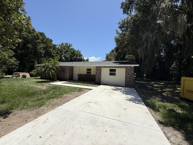 Photo - 1617 Birch St