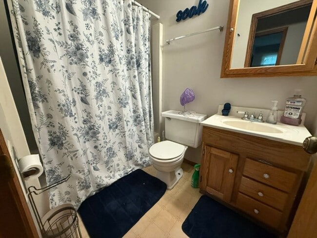 Photo - Beautiful 3-Bedroom Home with Hardwood Floors, Fenced Yard & Detached Garage