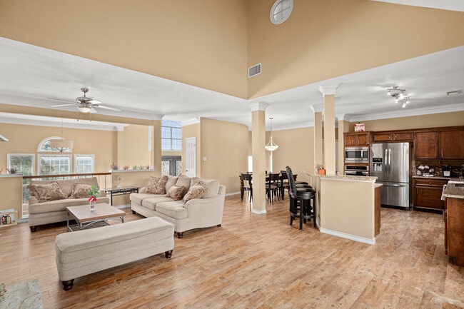 Photo - 6108 Cape Coral Dr