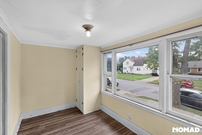 150 Stillwell Ave