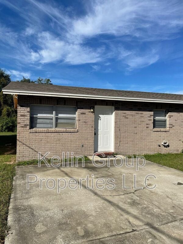 Building Photo - 160 N Nekoma Ave Unit 1