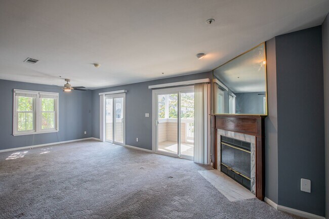 Photo - Charming 1 BR/1 BA Condo in Laurel!