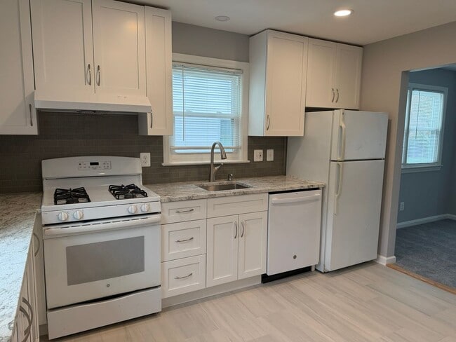 Photo - Lovely Renovated Rambler Close to METRO, Parks, Etc.