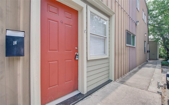 Photo - 6503 Mapleridge St Condo Unit C