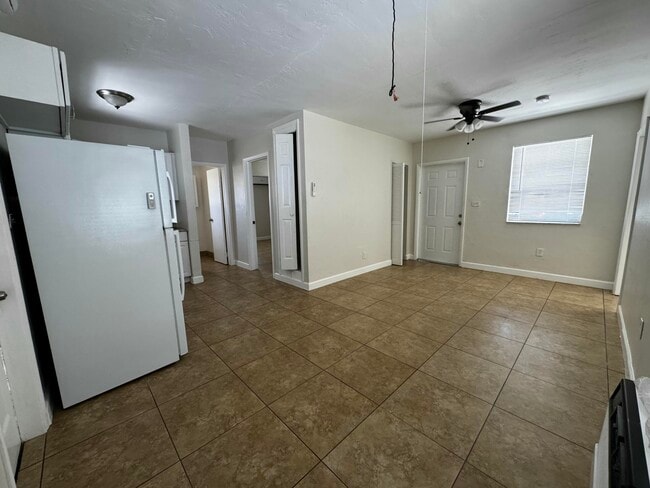 1681 NE 51st Ct