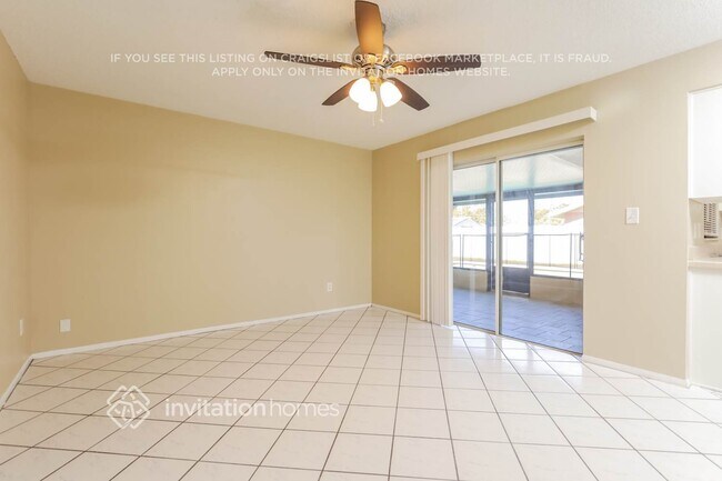 Photo - 10948 Tangora St