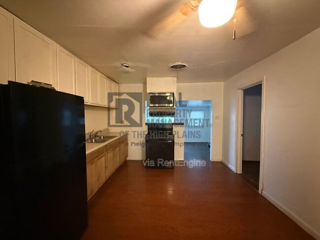 Photo - 103 Caliche St