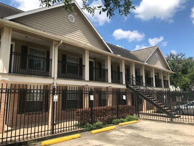 Photo - 1514 Palm St Apartment Unit 7