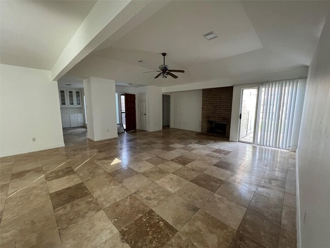 Photo - 15115 Corona Del Mar Dr