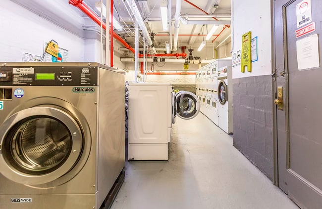 Photo - EAST 46 STREET Unit 10R