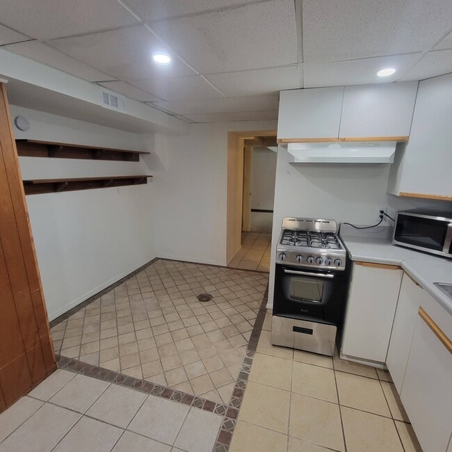 Photo - 2654 Tyler Ave Unit 3