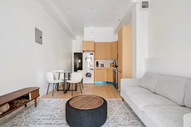 Photo - 19 St Marks Pl Unit ID1352412P