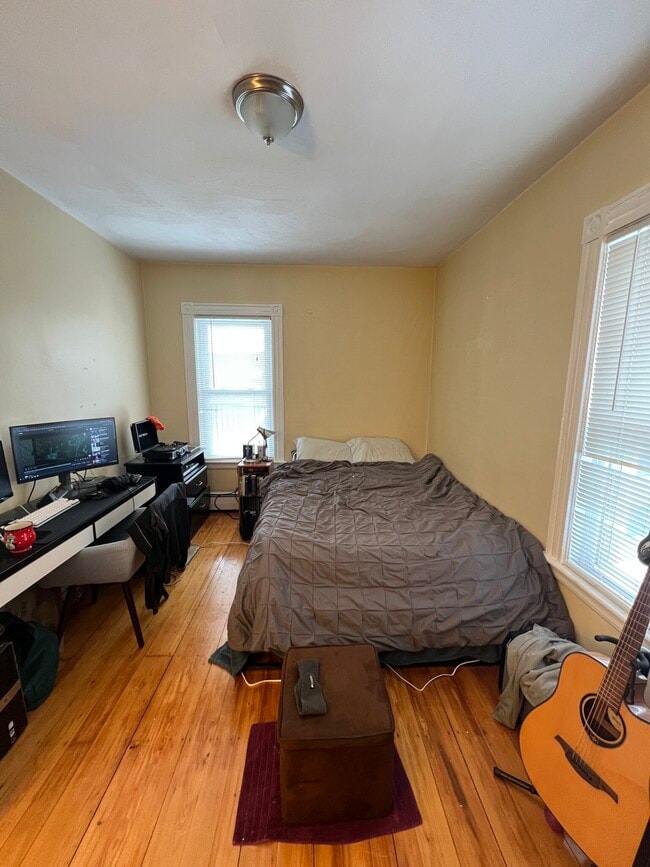 Photo - 2 Gilson Ter Unit 3