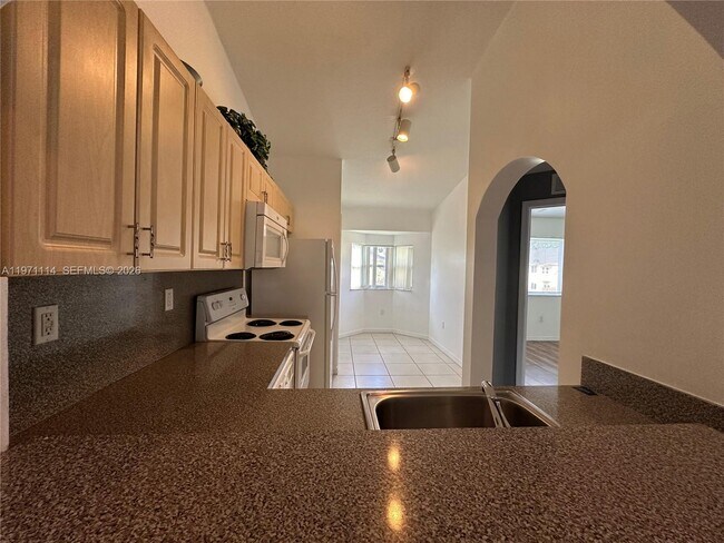 Photo - 3398 NE 9th Dr Unit 202