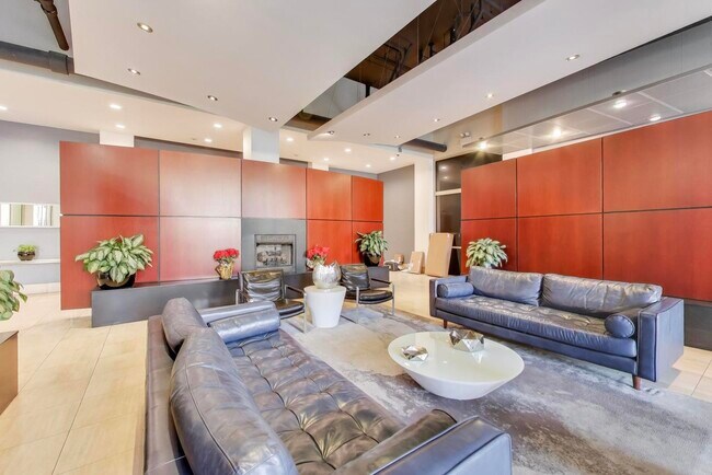 Photo - 1001 W Madison St Unit 704