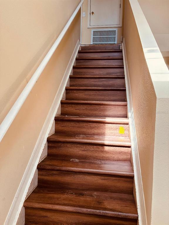 Photo - 5662 Oakwood Knoll Dr