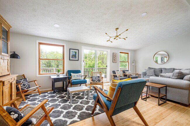 Photo - 2219 N Our Majestic Trl