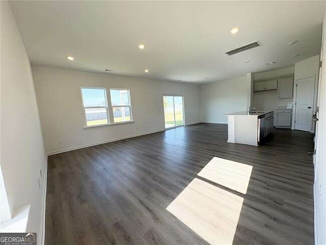 Photo - 220 Hickory Rdg Trl