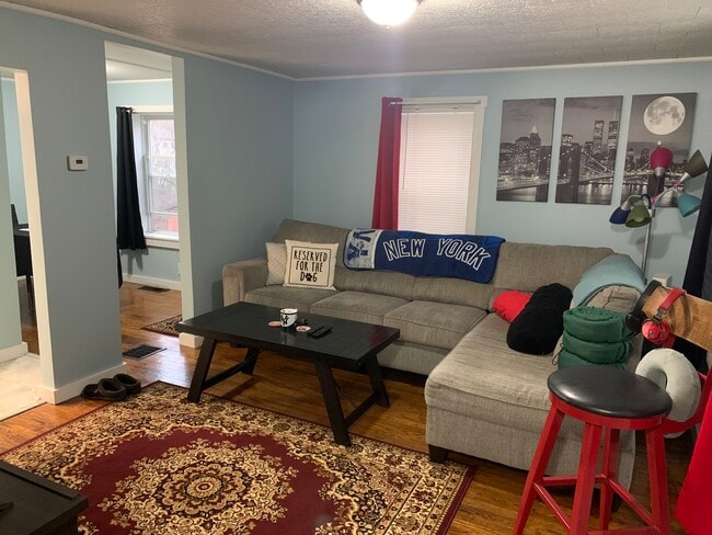 Photo - 25 Main St Unit 4