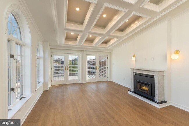 Photo - 1134 Pine St Unit 6