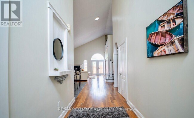Photo - 8905 McGarry Dr