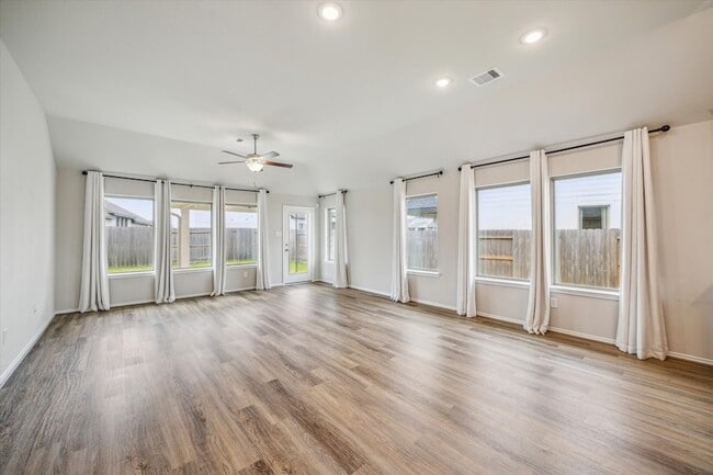 Photo - 3400 Acacia Grv Ln