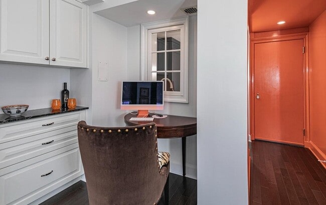 Photo - 44 Nassau St Unit 37D