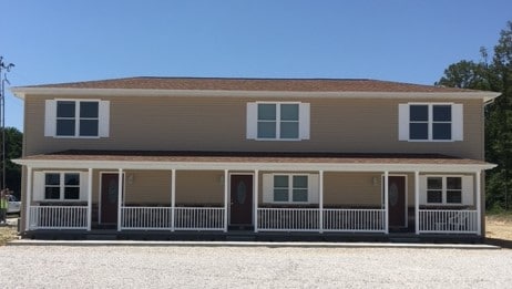 3-Plex - Top Notch Townhomes & Storage