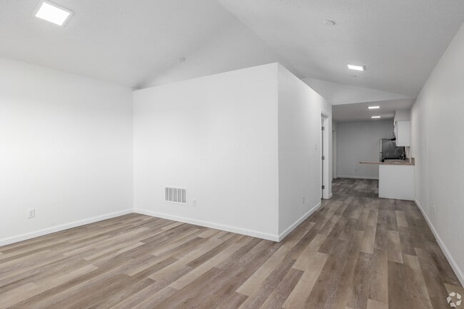 Photo - Altitude 405