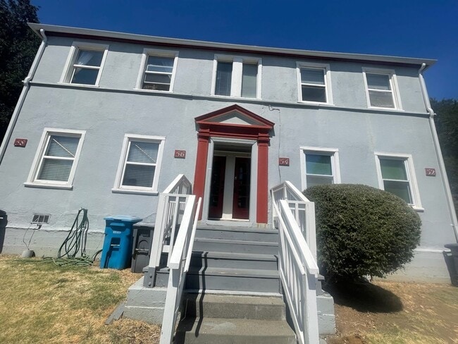 Building Photo - 52-58 B St Unit 54b