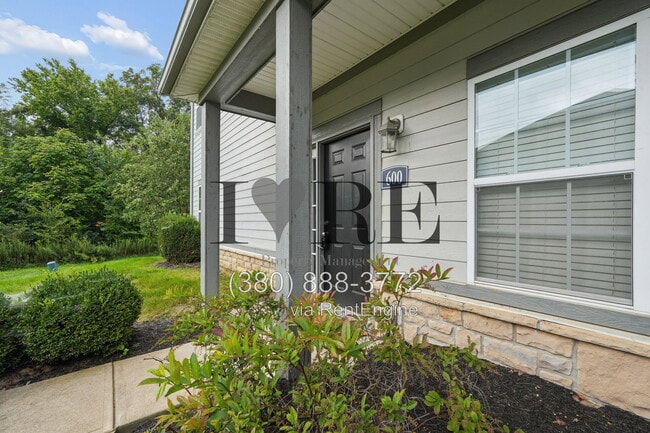 Photo - 600 Redwood Ln Unit 1
