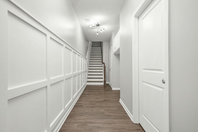 Photo - 772 Aerial Way