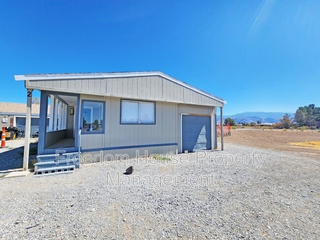 Photo - 5231 Money St