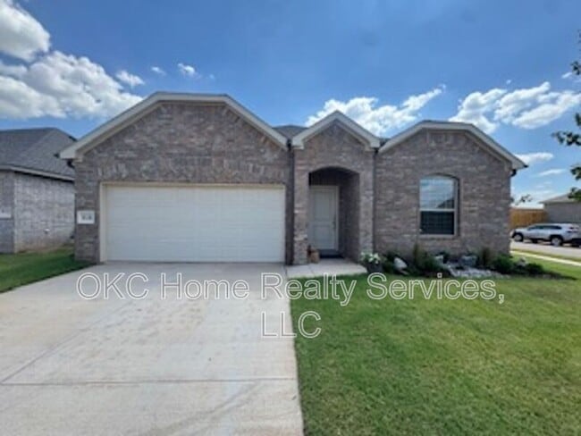 Building Photo - 9116 SW 18th St Rental