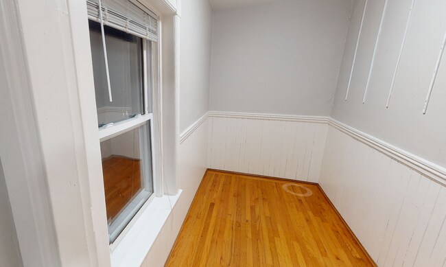 Photo - 900 Massachusetts Ave Unit 8