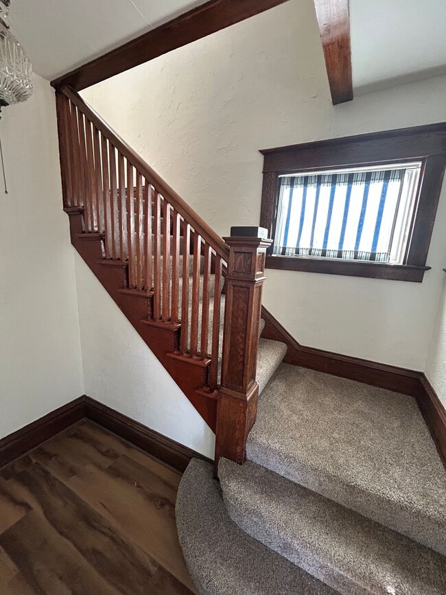 Photo - Historic 3 Bedroom, 1.5 Bath Home in Downt...
