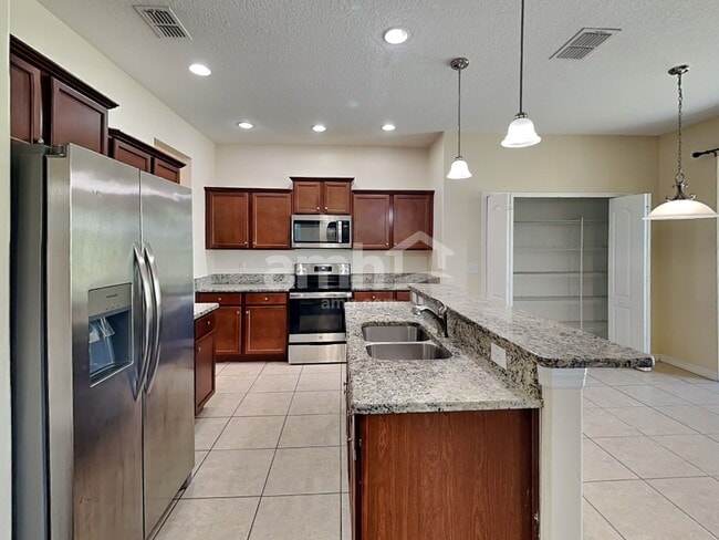 Photo - 513 Vista Ridge Dr